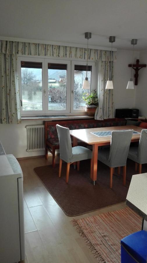 Haus Agerer Fewo 2. Stock Tarrenz Exterior foto